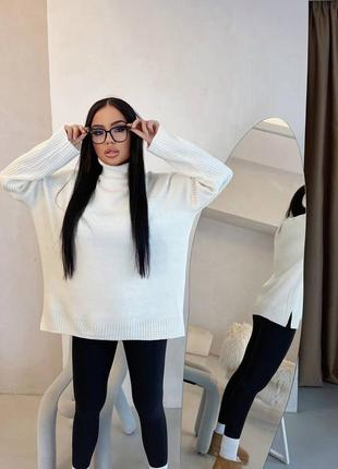 Свитер туника oversize с горловиной