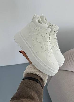 Кросівки зимні