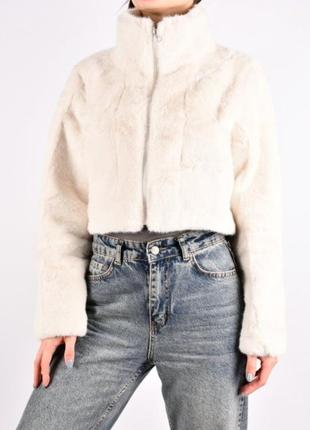 Шубка женская стильная тренд