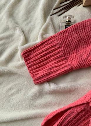 Вязаный свитер микро нюанс