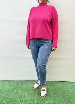 Свитшот ярко малинового цвета 3