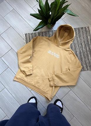 Желтый плотный оверсайз реп худи fletcher с крупными логотипами