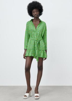Коротке зелене плаття з поясом zara