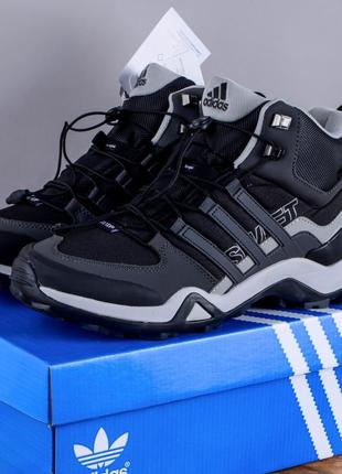 Зимние ботинки adidas terrex мужские кроссовки черные с серым