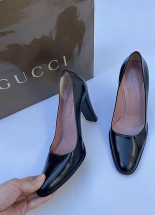 Туфлі gucci