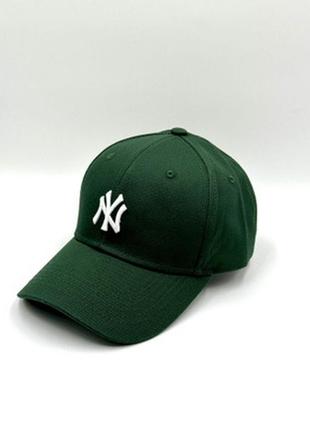 Новая бейсболка (кепка) мужская зеленая