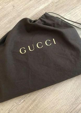 Коричневий пильник gucci для сумки клатча