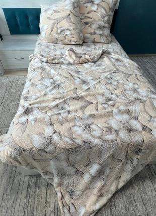 Постельное белье плюш