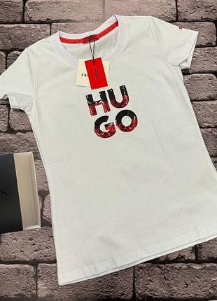 Жіноча футболка hugo boss