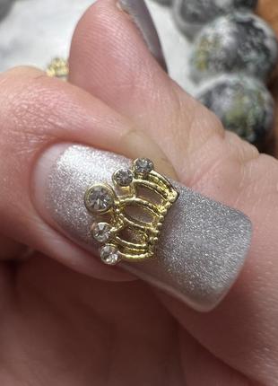 Короны золото 👑 объемные фигурки для ногтей