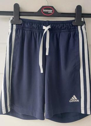 Дитячі спортивні шорти adidas