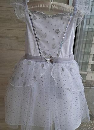 Нарядное белое платье снежинки 5-6л