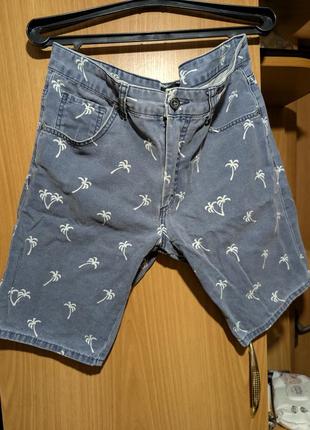 Шорти river island