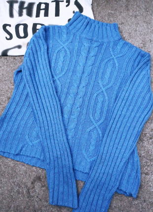 Модный свитер 70%шерсть