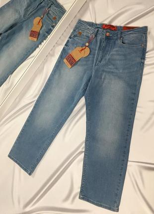 Новые классические джинсы размер м2 фото
