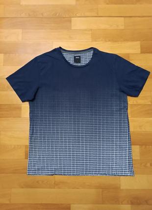 Качественная брендовая футболка