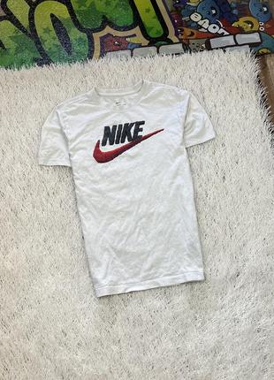 Футболка nike