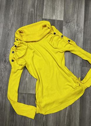 Тонкий жовтий светрик