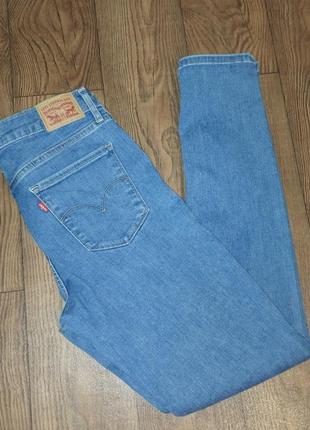 Жіночі фірмові джинси levis,
джинси левис, розпродажу, жіночий одяг