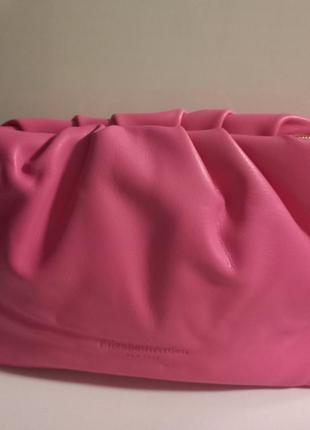 Elizabeth arden косметичка.