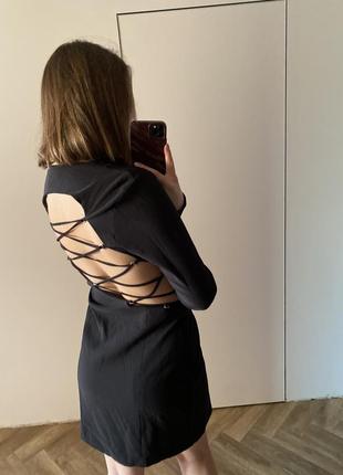 Платье zara с завязками на спине