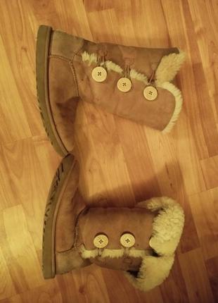 Ugg 37 угги натуральна оачина оригінал австралія шкіряні чоботи черевики шкіра