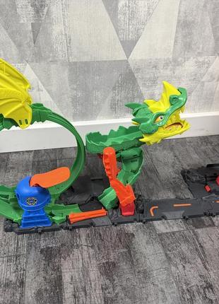 Hot wheels трек динозавр, трек з динозавром атака вогняного дракона