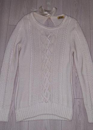 Светер белый