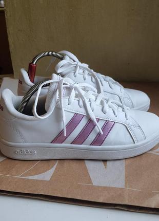 Кроссовки adidas 37 размер
