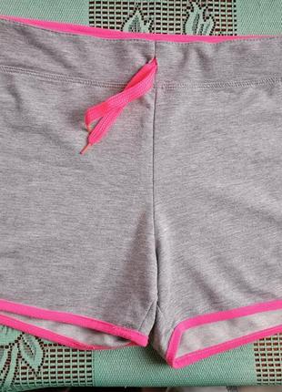 Спортивные шоты adidas