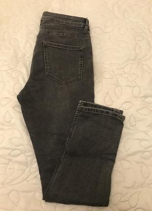 Джинси стрейчеві на високій посадці англія