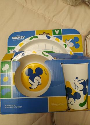 Набір дитячого посуду disney.