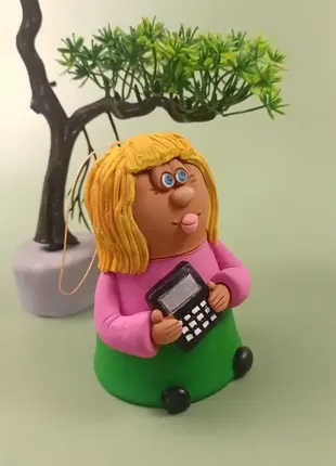 Керамический колокольчик бухгалтер глиняная статуэтка ручной работы+подарок