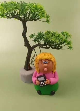 Керамический колокольчик бухгалтер глиняная статуэтка ручной работы+подарок