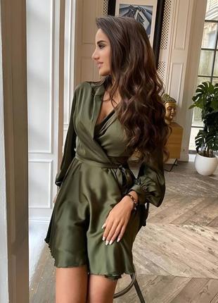 Вечернее шелковое платье