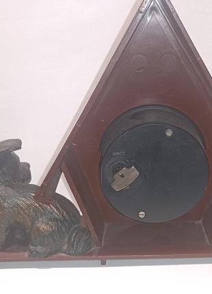 Часы ссср *молния* собака с будкой.