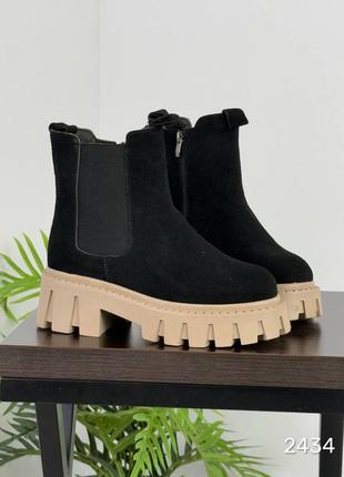 Женские зимние челси ботинки ботинки на высокой подошве утолщенной из натуральной замши замшевые зимние челси ботинки7 фото