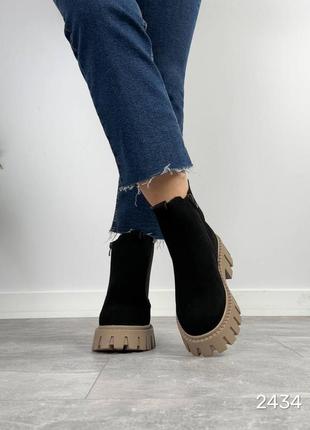 Женские зимние челси ботинки ботинки на высокой подошве утолщенной из натуральной замши замшевые зимние челси ботинки4 фото