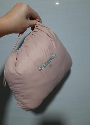 Микропуховик складывается в свой карман мешочек bernardo,l