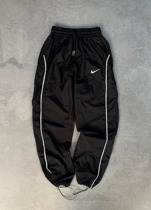 Брюки от nike