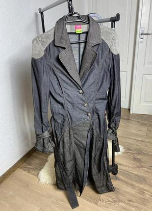 Пальто плаття кардиган save the queen