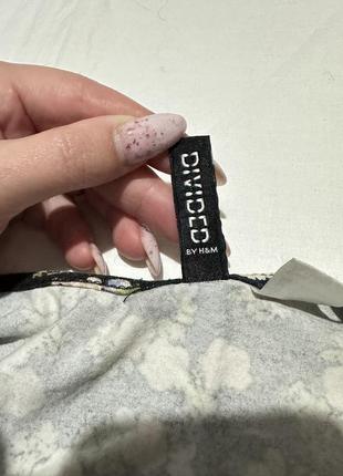 H&m жіноча чорна міні-сукня у квітковий принт, літнє миле плаття з трояндами, стрейчева котонова сукня, розмір s/m5 фото