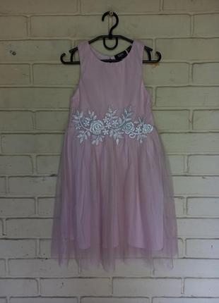 Нарядное платье на девочку 7 лет 122 см