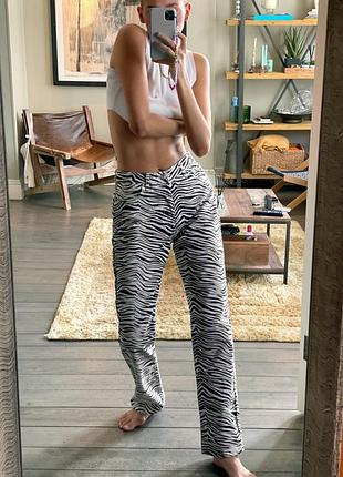 Джинси zara