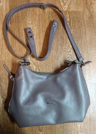 Сумка жіноча вмістка кольору мокка еко шкіра