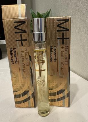 Escentric molecules molecule 01 + guaiac wood туалетна вода унісекс