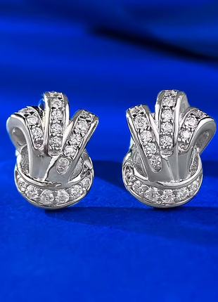 Серебряные серьги "сверкающий узел"