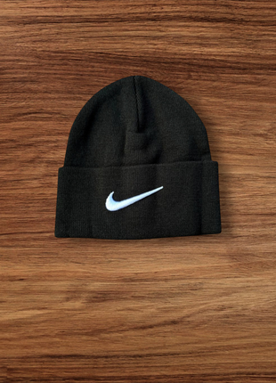 Зимова шапка nike / чоловіча шапка nike / спортивна шапка / жіноча шапка найк /футбольна шапка