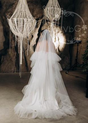 Свадебная фата с рюшами для невесты.