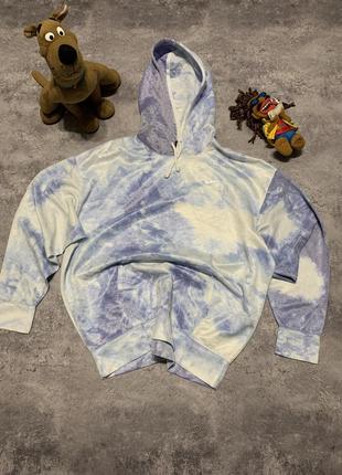 Дуже гарне спортивне худі nike dri-fit небесного кольору